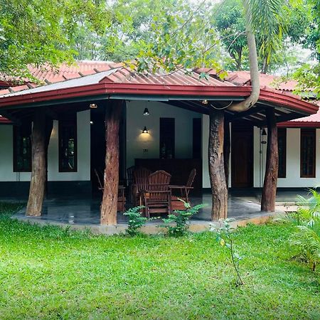 Kingfisher Resort & Retreat สิกิริยา ภายนอก รูปภาพ