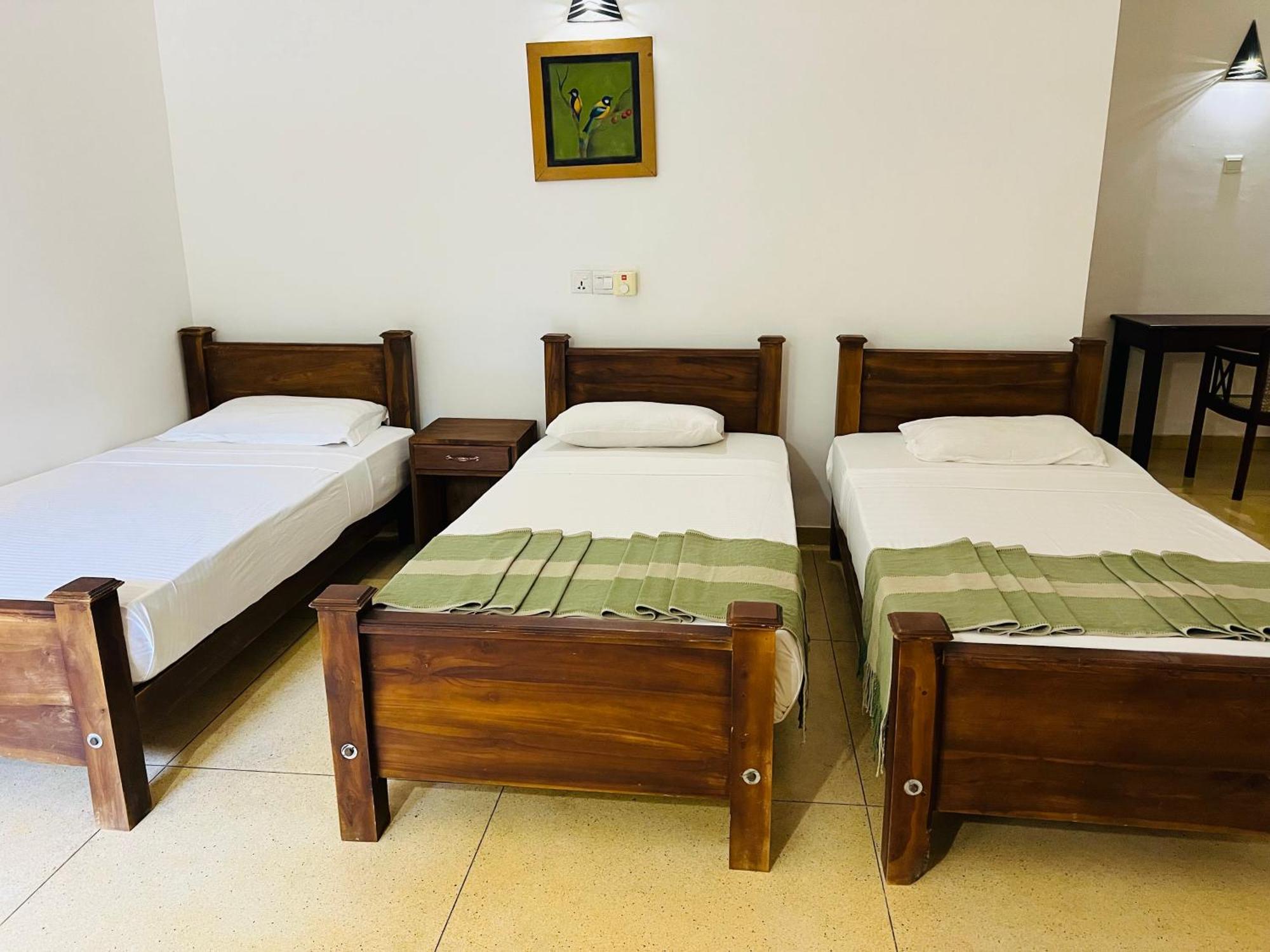 Kingfisher Resort & Retreat สิกิริยา ภายนอก รูปภาพ