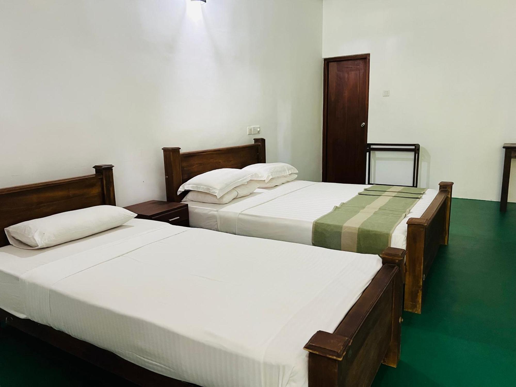 Kingfisher Resort & Retreat สิกิริยา ภายนอก รูปภาพ