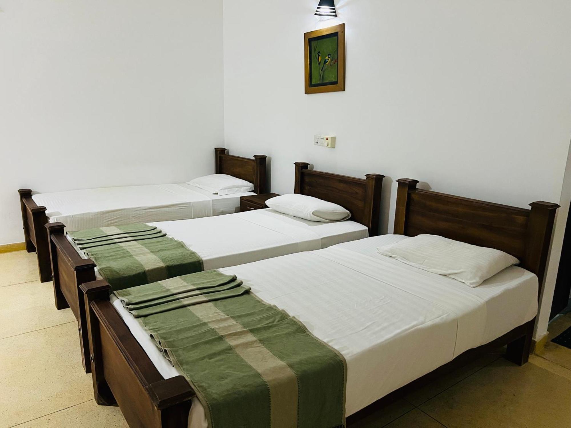 Kingfisher Resort & Retreat สิกิริยา ภายนอก รูปภาพ